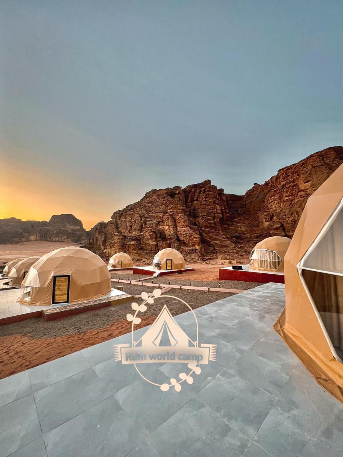 Rum World Bubble Luxury Camp Wadi Rum Exteriör bild