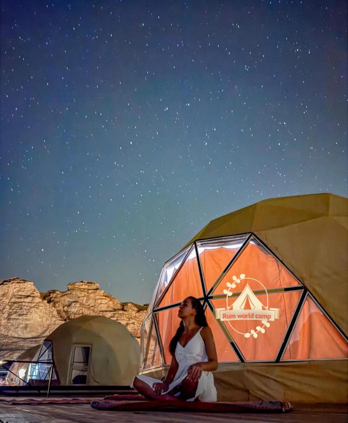 Rum World Bubble Luxury Camp Wadi Rum Exteriör bild