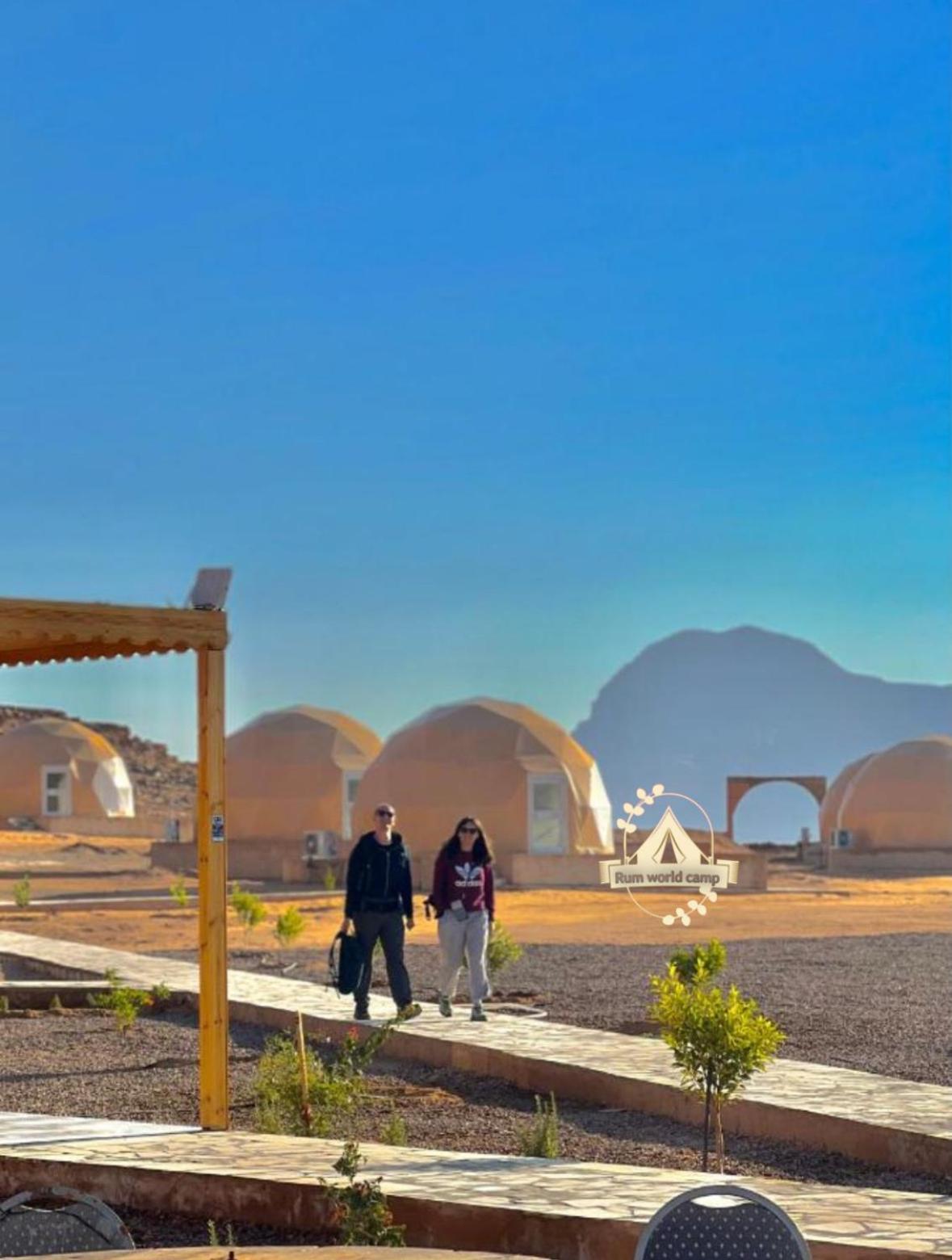 Rum World Bubble Luxury Camp Wadi Rum Exteriör bild
