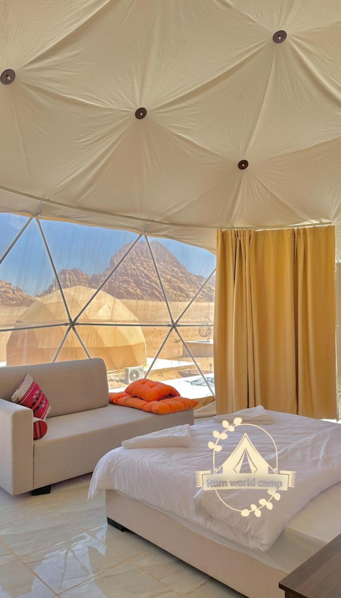 Rum World Bubble Luxury Camp Wadi Rum Exteriör bild