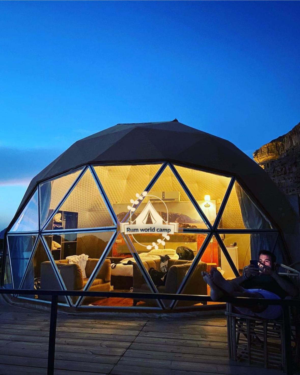 Rum World Bubble Luxury Camp Wadi Rum Exteriör bild