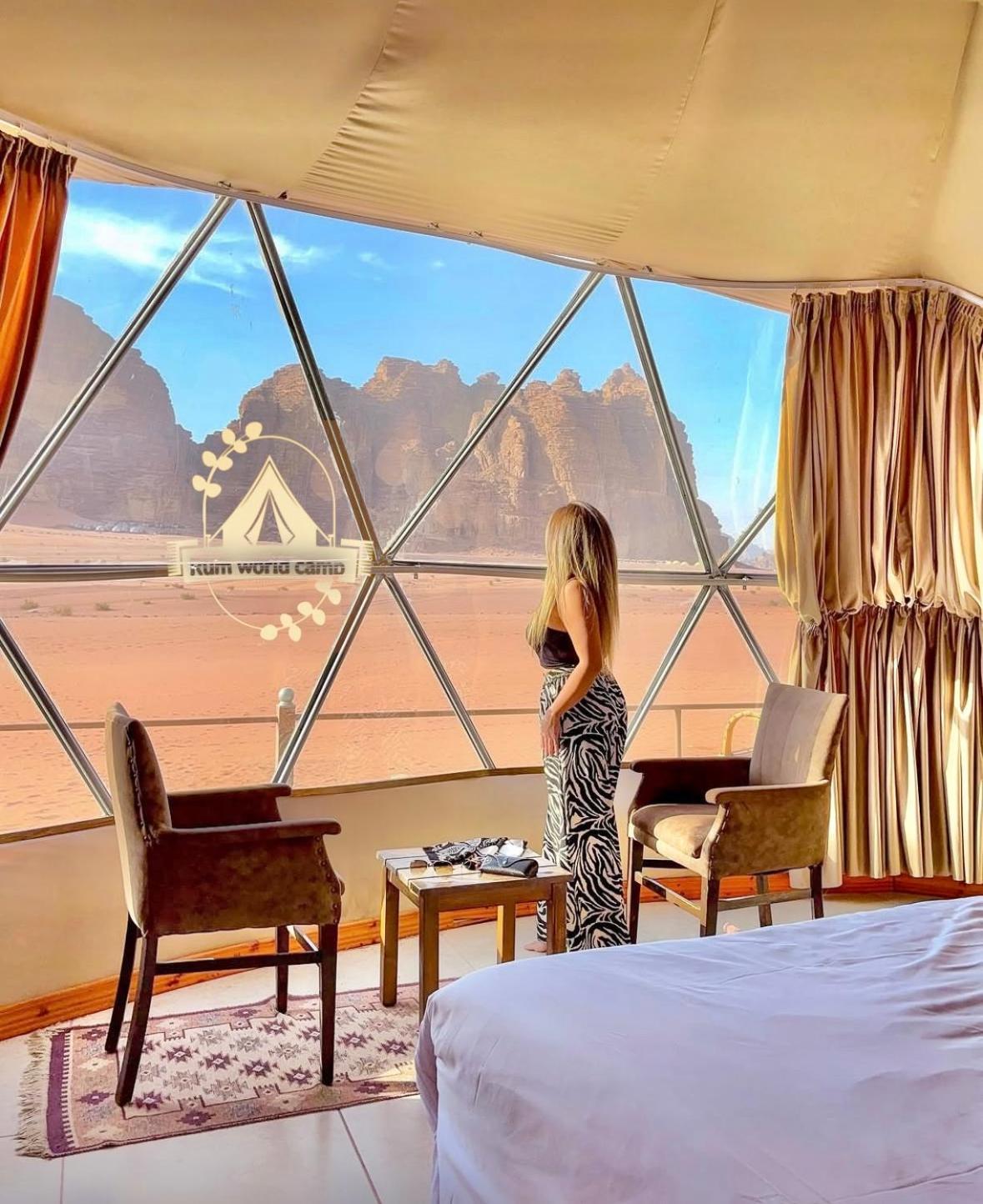Rum World Bubble Luxury Camp Wadi Rum Exteriör bild
